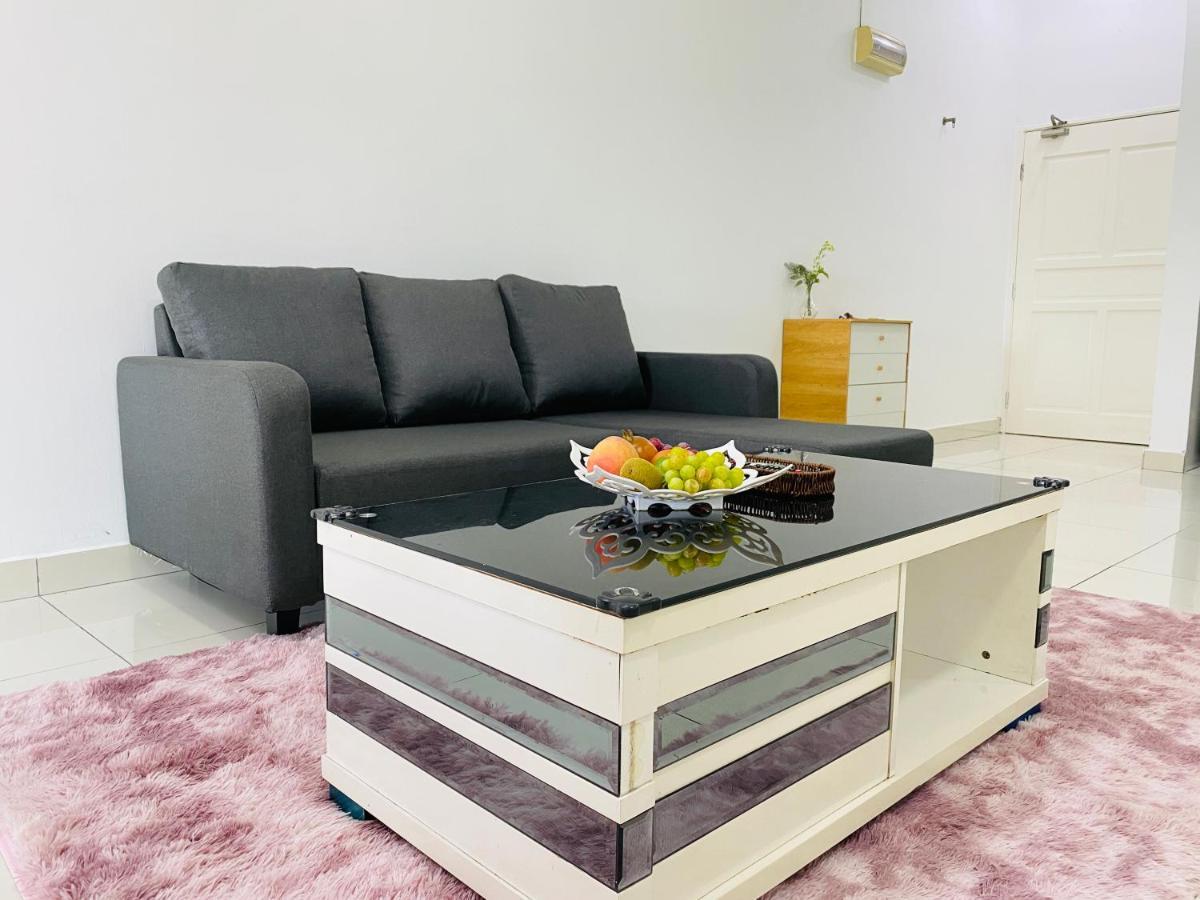 Cozy 1-10 Pax 4Qbeds 2Sbeds Shah Alam Sec7, I-City Ngoại thất bức ảnh