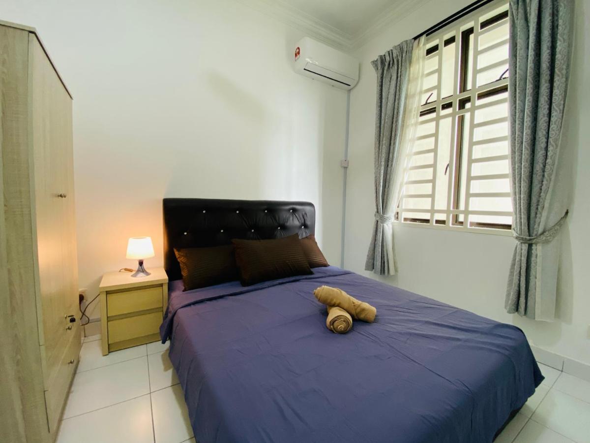 Cozy 1-10 Pax 4Qbeds 2Sbeds Shah Alam Sec7, I-City Ngoại thất bức ảnh
